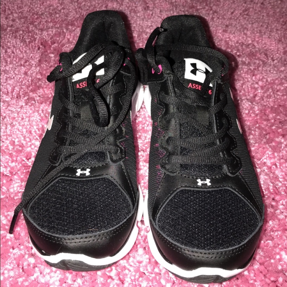 Under Armour Tennis Shoes